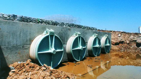 Gates and floodgates